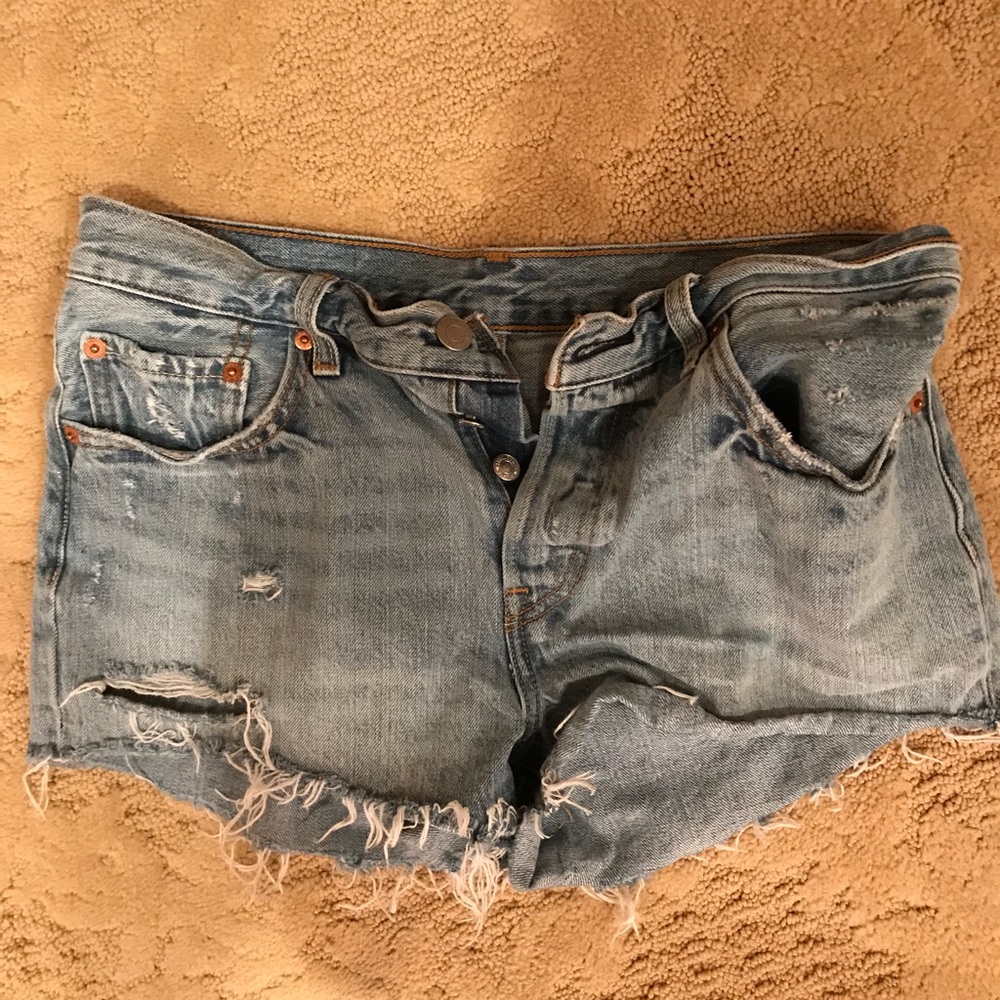 Levi Ripped Jean Shorts